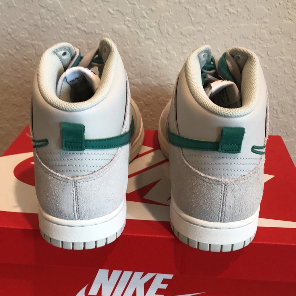 NIKE DUNK HI SE SNEAKERS - Picture 6 of 10